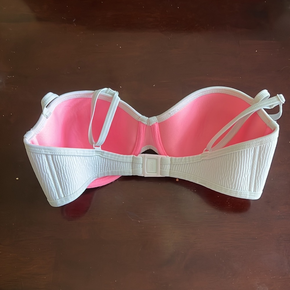 Bikini Set - Picture 3 of 5